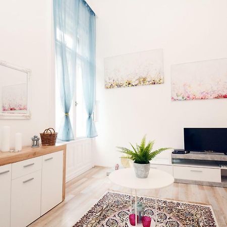 Lillybeth City Center Apartments Budapeszt Zewnętrze zdjęcie